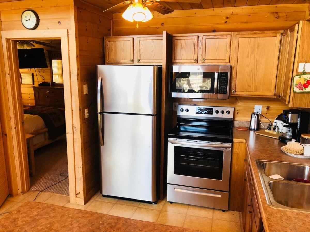 Gorgeous View. Hot Tub. Privacy. Fireplace. Pool & Fishing Access! Sevierville Exterior foto